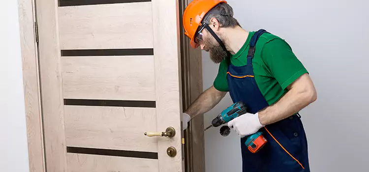 Replace Internal Door Handle with Lock Blythe