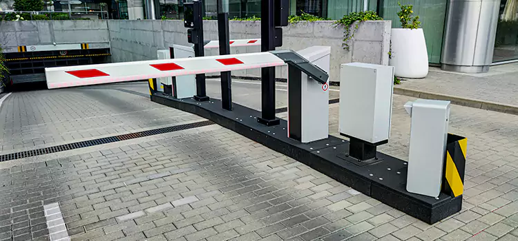 Custom Gate Design & Integration Blythe